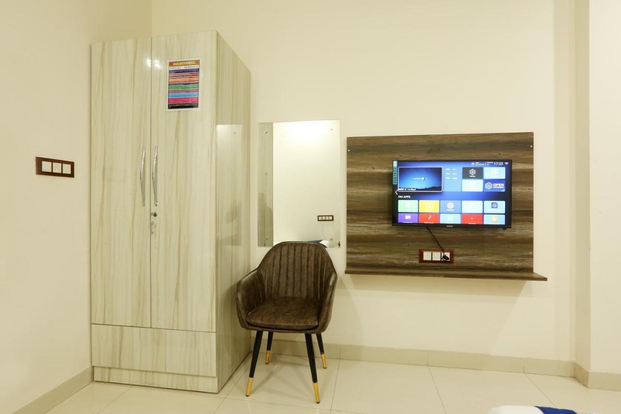 Hotel Red Velvet At Delhi Airport Nowe Delhi Zewnętrze zdjęcie