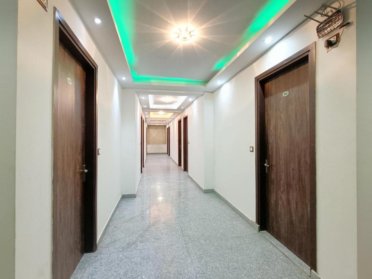 Hotel Red Velvet At Delhi Airport Nowe Delhi Zewnętrze zdjęcie